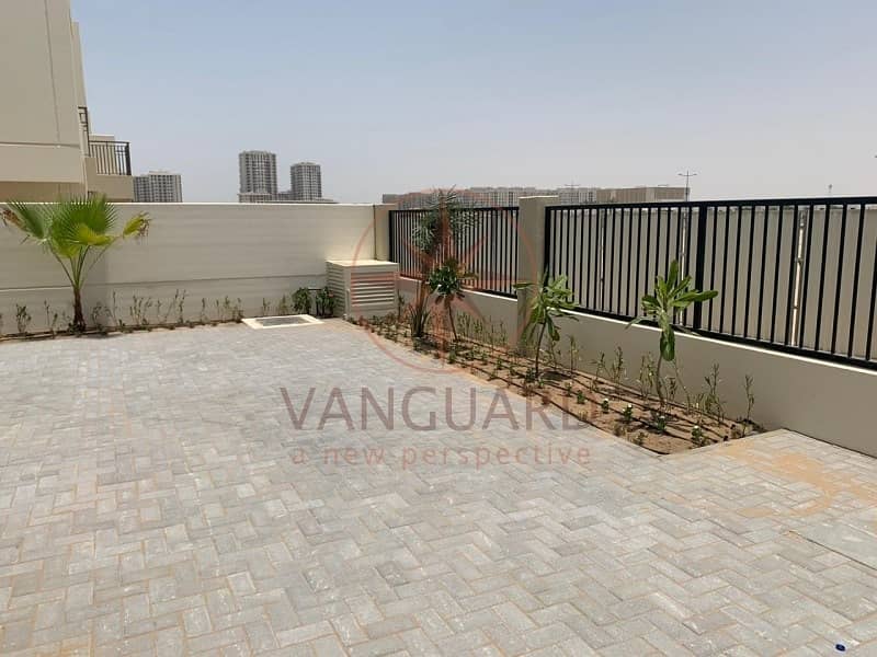 Type 4! Single Row 4 Bed+Maid in NOOR Townhouse