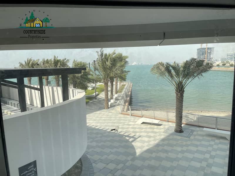 Classy duplex Show room | Shell and Core | Sea View