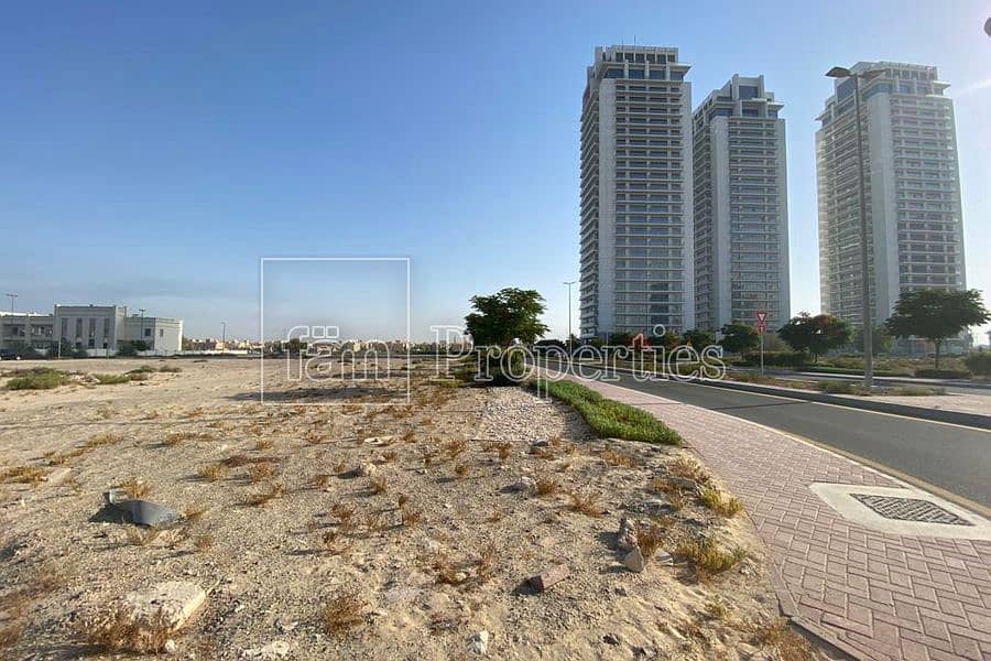 ارض سكنية في مجمع دبي للعلوم 21400000 درهم - 6018032