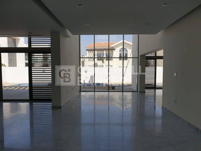 4 beds Contemporary Villa | District One for sale