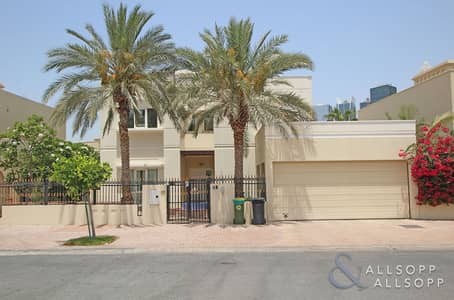 5 Bedroom Villa for Rent in The Meadows, Dubai - Fully Upgraded | 5 Beds | Private Pool