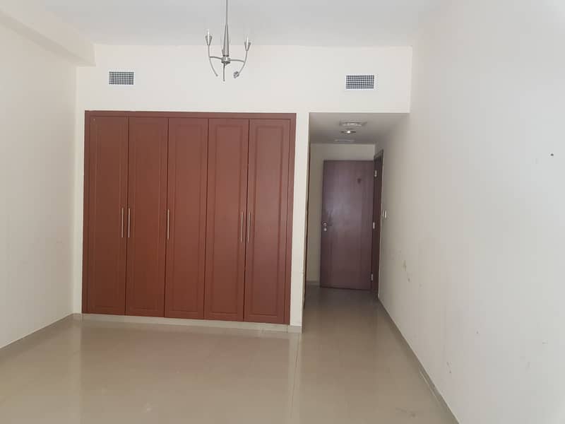 LIMITED OFFER_Chiller Free_2 BHK With Laundry Room and Facilities