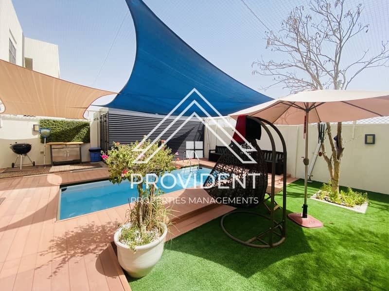 Rent Now | Single Row Villa w/ Landscaped Garden