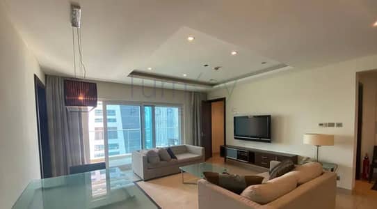 Amazing Fully Furnished, Best Qualty, Perfect Location