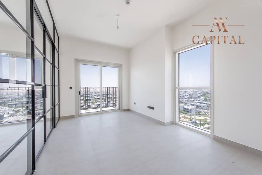 Big Corner Unit | High Floor | Stunning View!