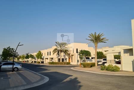 3 Bedroom Townhouse for Rent in Town Square, Dubai - Type 1I Vacant I 3Br + Maids