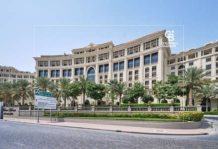 Versace Lux 3 Bed, tastefully furnished apartment