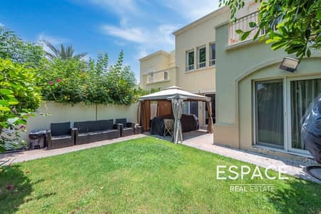 3 Bedroom Villa for Sale in The Springs, Dubai - Immaculate 3BR |Backing the Pool and Park