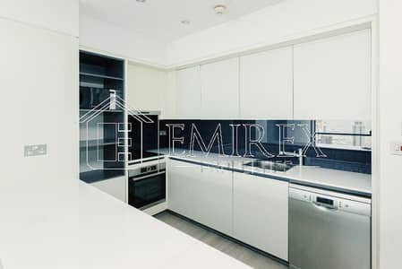 Vacant 1 bed | DIFC & Sea View | Well-Kept