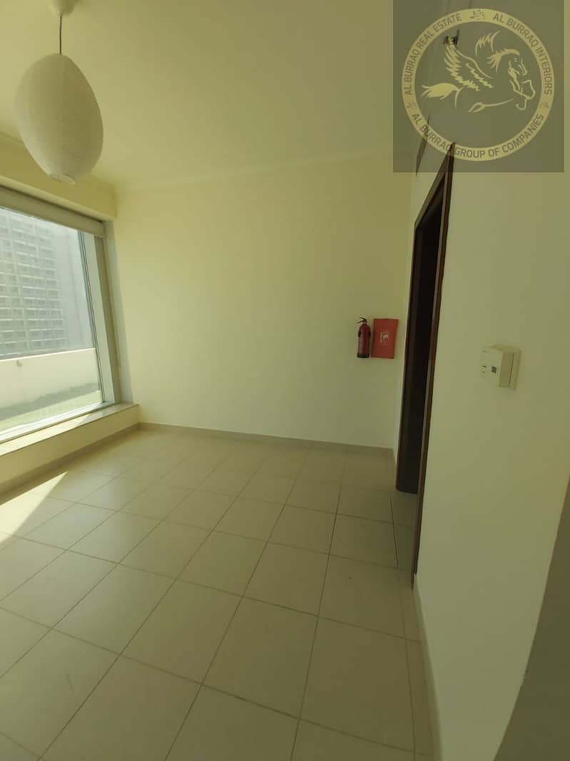 位于迪拜市中心，景观高塔，景观高塔B座 1 卧室的公寓 1030000 AED - 5608805