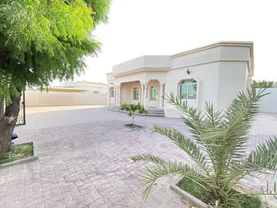 Villa for rent in Ajman, ground floor, in Al Jurf, very clean, with air con