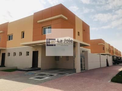 3 Bedroom Villa for Rent in Al Samha, Abu Dhabi - Hot Deal ! Get 6 Payments  Huge  Villa W/ Maid\'s Room !