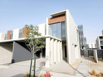 3 Bedroom Villa for Sale in Dubailand, Dubai - 3 Bed Corner Villa | 5 Year PHPP | Hand Over Soon