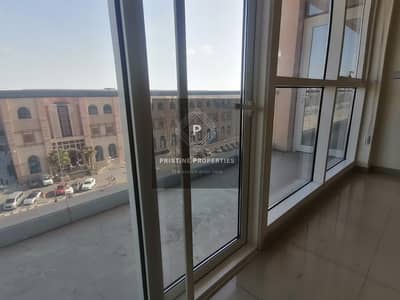 1 Bedroom Apartment for Rent in Al Khalidiyah, Abu Dhabi - Posh Area / Luxury Apartment/Open city View