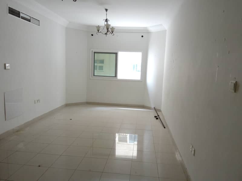 شقة في النهدة 1 غرفة 24000 درهم - 6034768