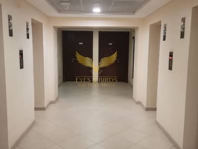 Office for Sale in Jumeirah Lake Towers (JLT), Dubai - Full Floor Office in JLT l Shell and Core l Attached Pantry and Bathroom
