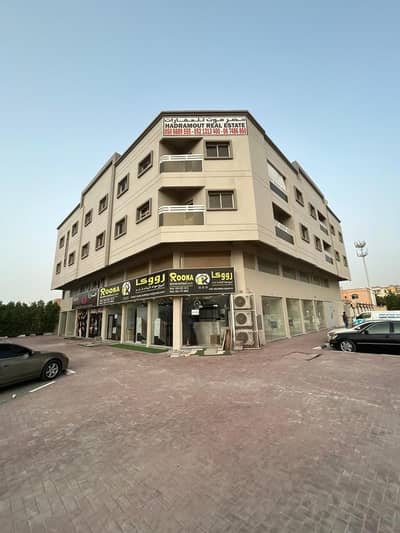 Shop for Rent in Al Mowaihat, Ajman - Shop for rent with 30000 spacious area, vital area