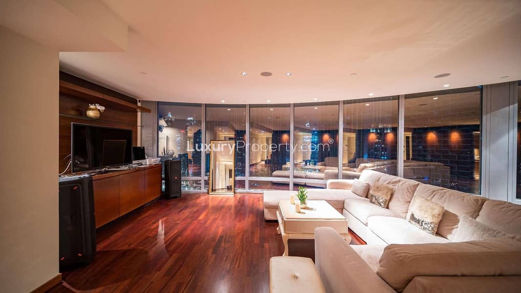 位于迪拜市中心，哈利法塔 4 卧室的顶楼公寓 2800000 AED - 5915604