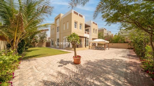 3 Bedroom Villa for Sale in Mudon, Dubai - Large Garden | Maids Room | Fabulous Villa