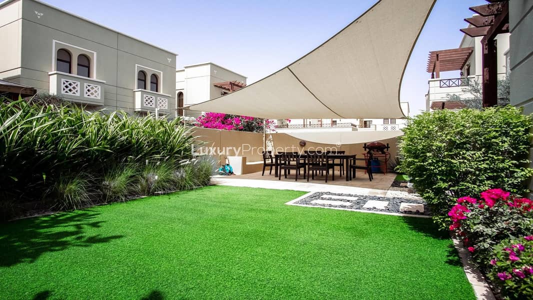 Roof Terrace | Fully Upgraded | Prime Location