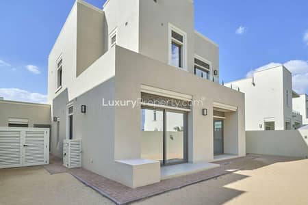 3 Bedroom Villa for Sale in Arabian Ranches 2, Dubai - Brand new vacant standalone villa in Azalea