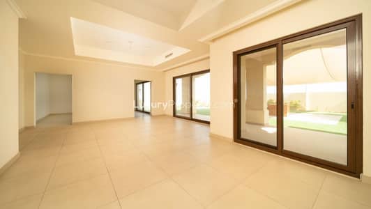 5 Bedroom Villa for Rent in Arabian Ranches 2, Dubai - Maids Room | Landscaped Garden | View Today