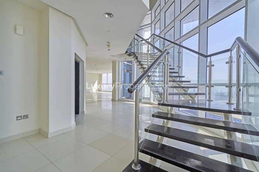 High-Floor Duplex Penthouse in 23 Marina