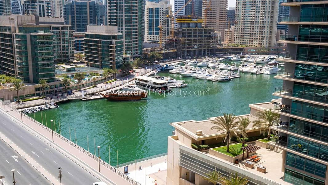 位于迪拜码头，滨海码头综合区，滨海码头西楼 1 卧室的公寓 130000 AED - 5877074
