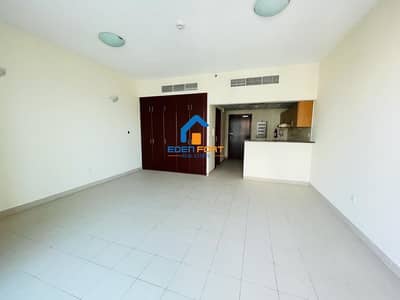 Studio for Rent in Dubai Sports City, Dubai - Great Layout  - Studio - Unfurnished - Cricket Tower - DSC