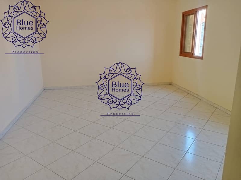 Квартира в Абу Шагара, 15000 AED - 5594369