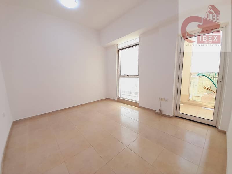 Very spacious 2 Bedroom apartment with one month free special offer!