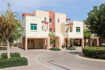 Studio for Rent in Al Ghadeer, Abu Dhabi - A Ready To Move In Bright Terraced Unit