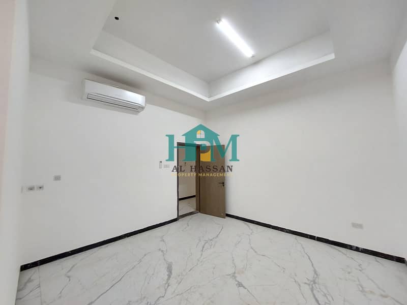 شقة في مدينة الرياض 3 غرف 50000 درهم - 5844655