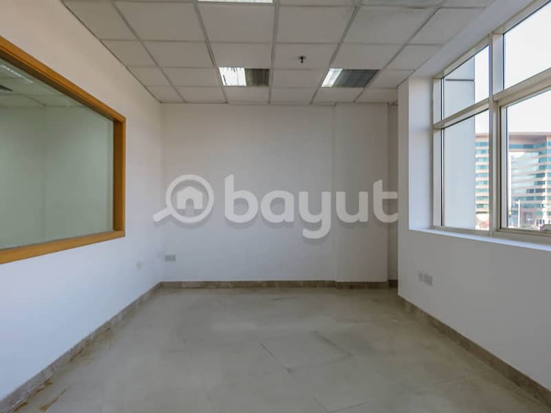 3 Spacious Commerical Office Directly from Landlord with 1 Month Rent free