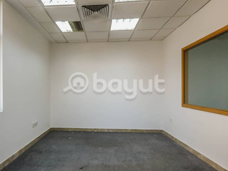 9 Spacious Commerical Office Directly from Landlord with 1 Month Rent free