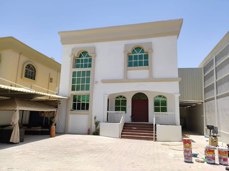 For sale villa in Ajman, Al Rawda 3, with electricity and water
