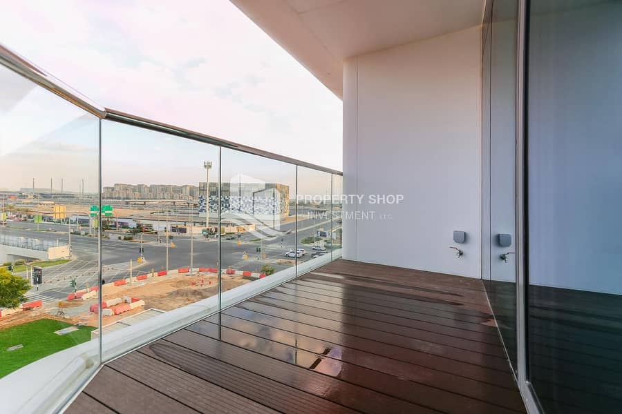 Spectacular Deal |Fantastic Studio | Spacious Balcony |Canal View