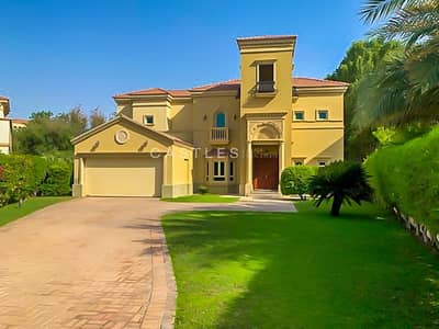 4 Bedroom Villa for Rent in Jumeirah Islands, Dubai - Entertainment Foyer, 4 bed+maids+study