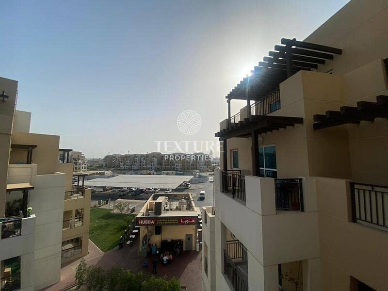 Large unit | Duplex | Spacious balcony