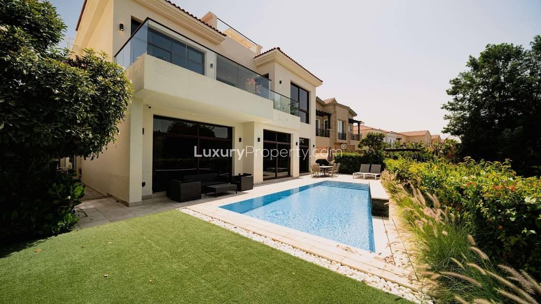 Golf Course View | Private Pool | Family Home