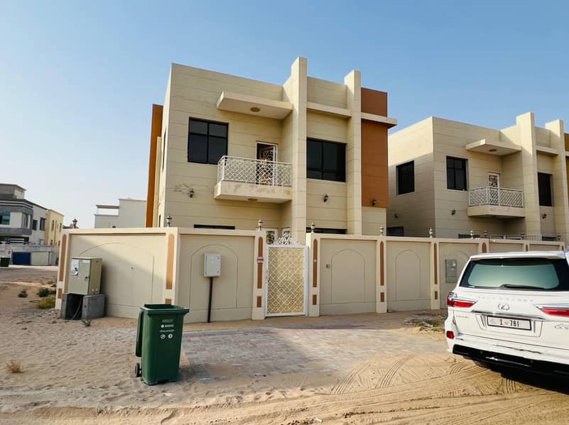 VILLA AVAILBLE FOR RENT 5 BEDROOMS WITH MAJLIS HALL IN AL YASMEEN IN 70,000/- AED YEARLY