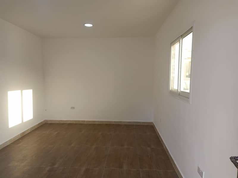 Neat And Clean Studio Private Entrance Z 1.2500 M