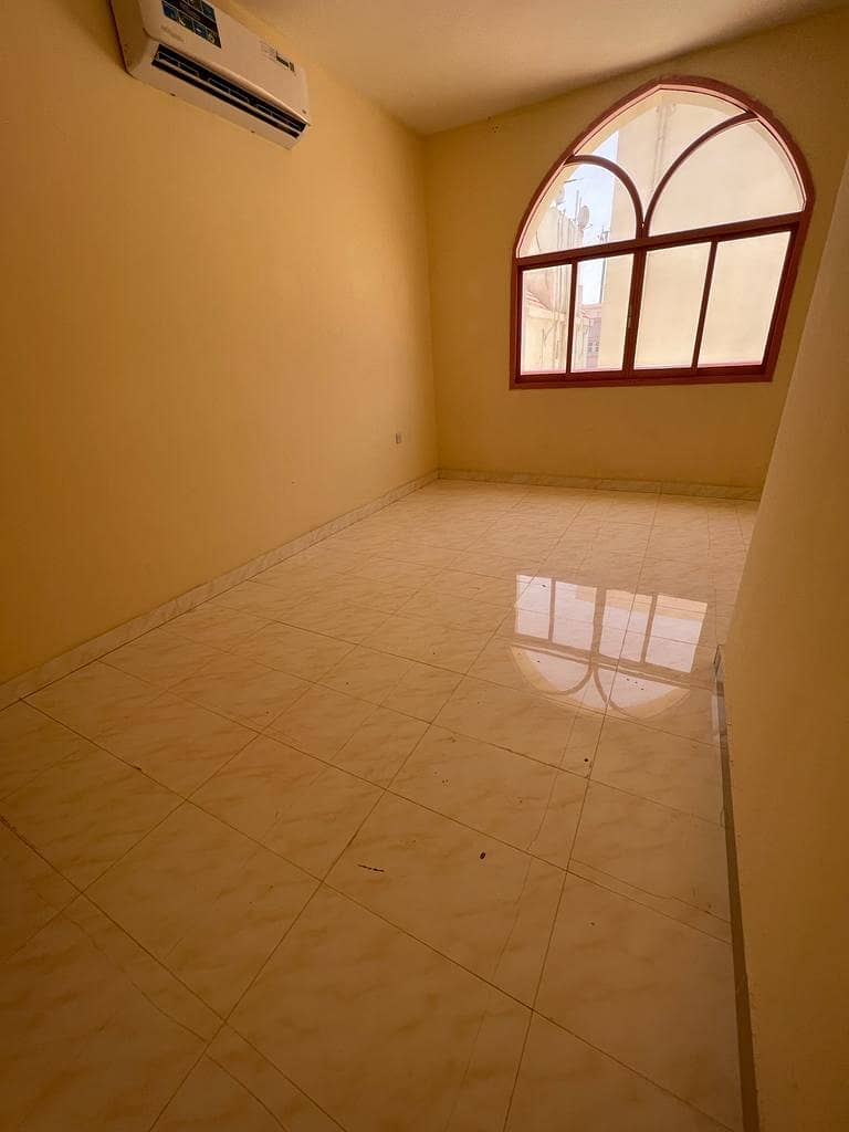 A wonderful studio e in Al Khalidiyah free water, electricity & maintenance , Monthly or Yearly Payment