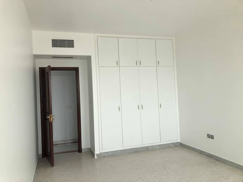 Stunning,Neat and Clean 3bhk with maid room is available at Najda Street, Abu dhabi