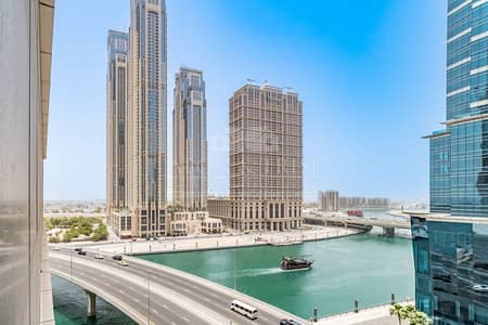 مکتب  للايجار في الخليج التجاري، دبي - مکتب في برج ذا كورت الخليج التجاري 229999 درهم - 6035471