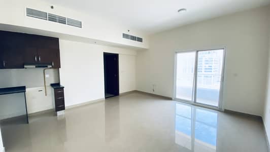 استوديو  للايجار في دبي لاند، دبي - شقة في مزين 4 مجان دبي لاند 25000 درهم - 6047825
