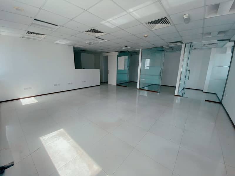 High Standard FittedUnit | Seperate Cabins| 2 Area for Work Stations | Reception Area | Prime Location || Near Metro
