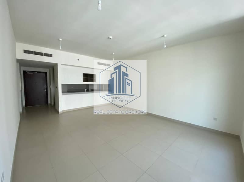 Park & Pool View | Closed Kitchen | Higher Floor