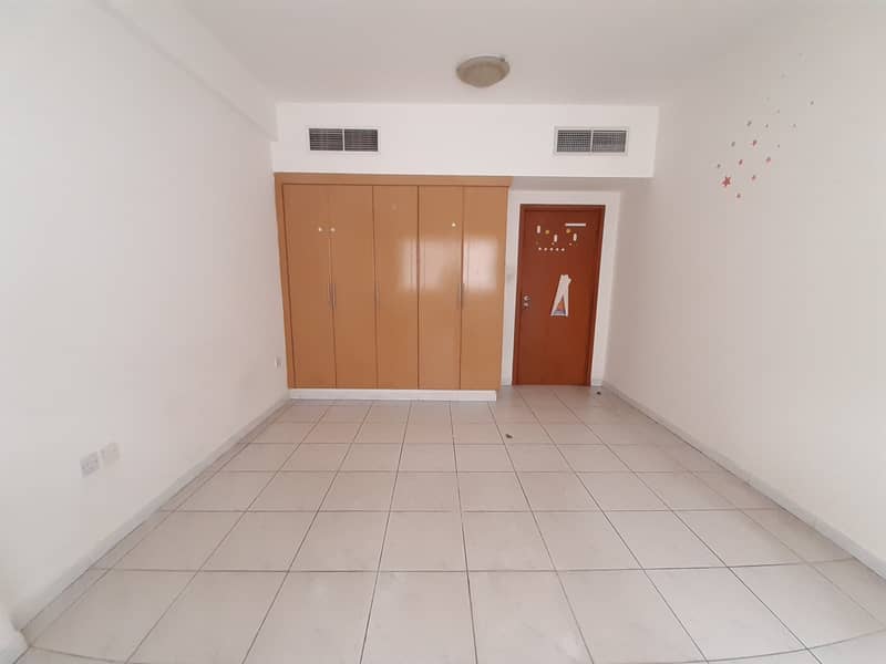 Квартира в Аль Карама，Здание Аль Карама, 1 спальня, 43000 AED - 6009541