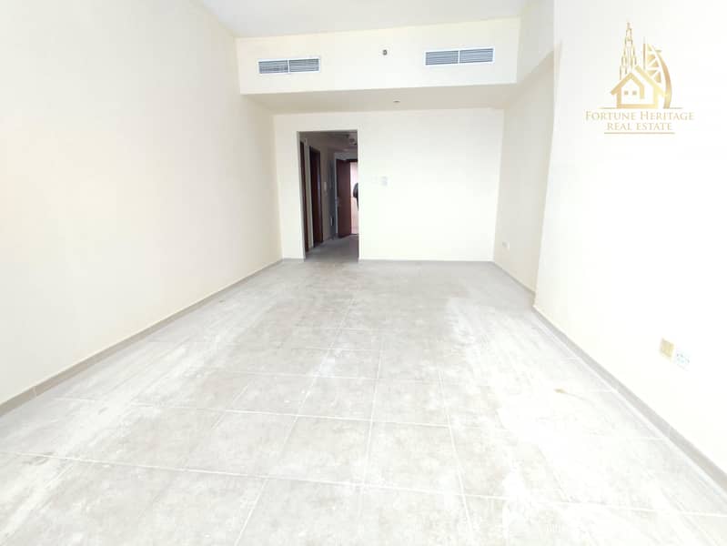 chiller free 1bhk with balcony and other all facilities rent only 52k